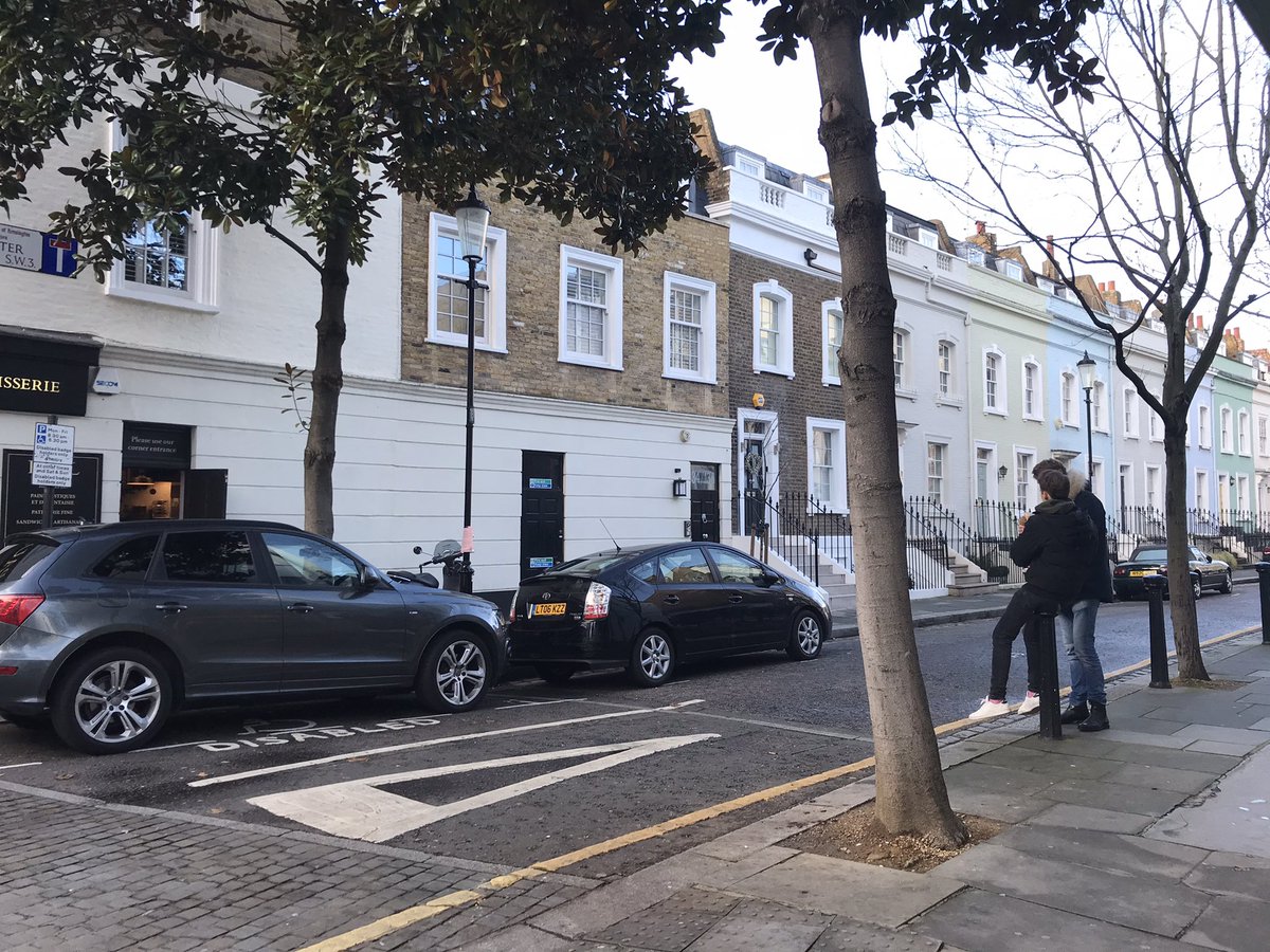 Magali Thomson tweet media