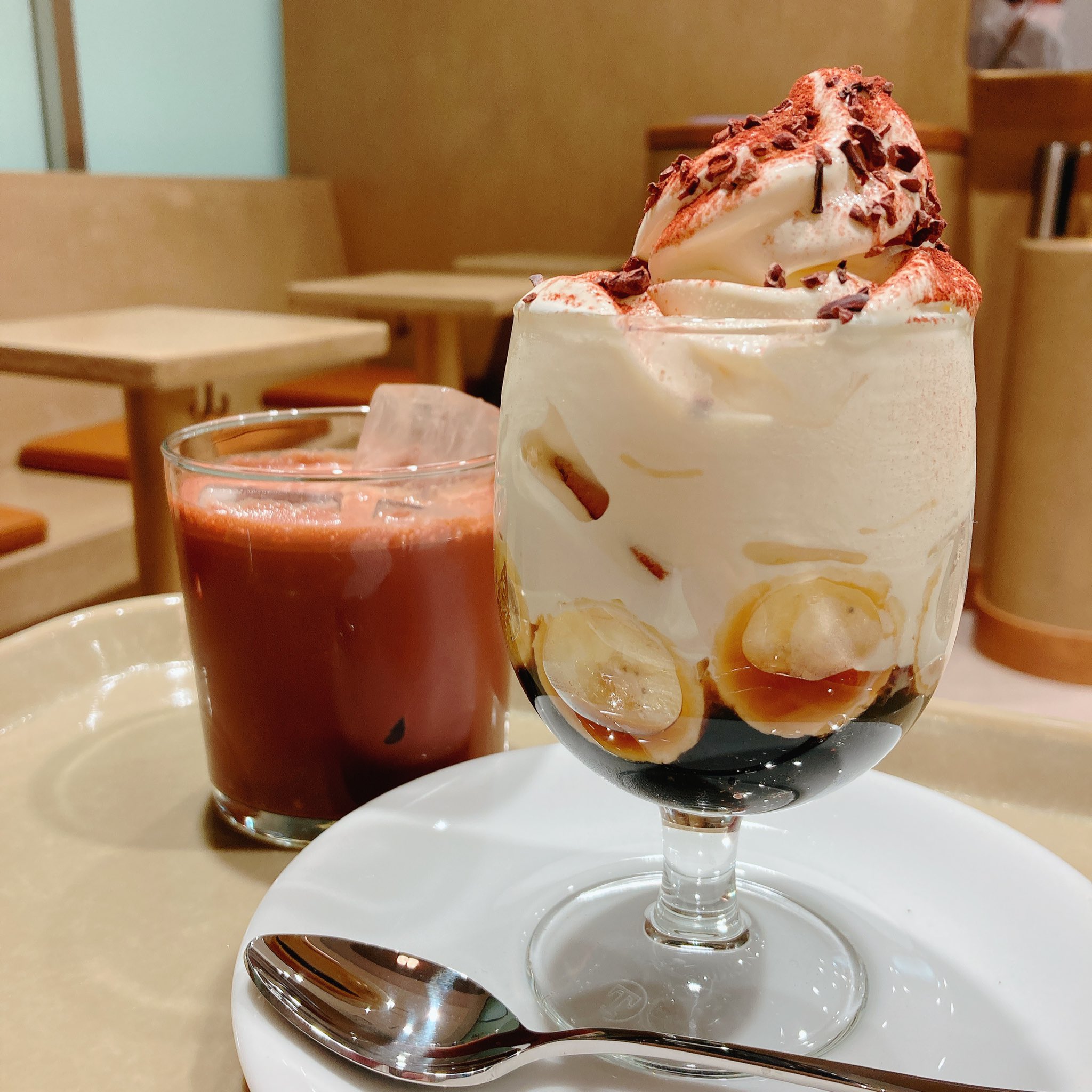 Mamika 伊勢丹浦和店にnew Openのカフェ Clavis Cafe Key Coffee キーコーヒー さんとは思えないオシャレカフェ ドリンクは クラフトチョコレート でパフェはコーヒーゼリーとバナーヌショコラのパフェ クラビスカフェキー コーヒー 伊勢丹浦和 Mamika 伊勢丹浦和店にnew Openのカフェ Clavis Cafe Key Coffee キーコーヒー さんとは思えないオシャレカフェ ドリンクは クラフトチョコレート でパフェはコーヒーゼリーとバナーヌショコラのパフェ クラビスカフェキー コーヒー 伊勢丹浦和