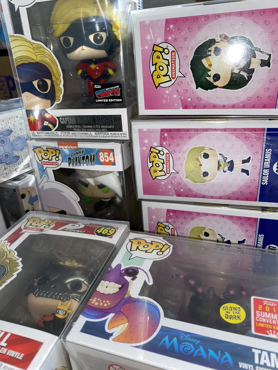 evaafluff's tweet photo. If you collect Pops or looking to start a collection, click the link in my bio!Mystery boxes, giveaways and weekly drops. Check us out on IG/Twitter too @hmtmpops https://t.co/xQgnQJ088x
