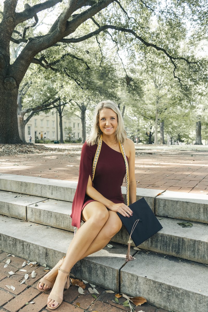 UofSC_HRSM's tweet photo. Congrats to Catherine Saulino on graduating with a B.S. in Retailing with emphasis in Fashion Merchandising &amp; Digital Innovations! Catherine says "I want to thank my parents for allowing me to have the experience of a lifetime the last three and a half years." #UofSC20 #UofSCHRSM https://t.co/XomKb1SliE