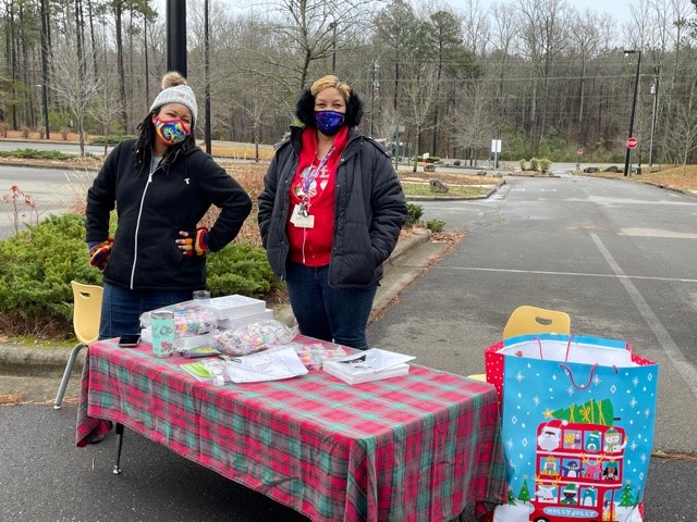 Stars_Read's tweet image. Happy Holidays from your SRE Star Family!