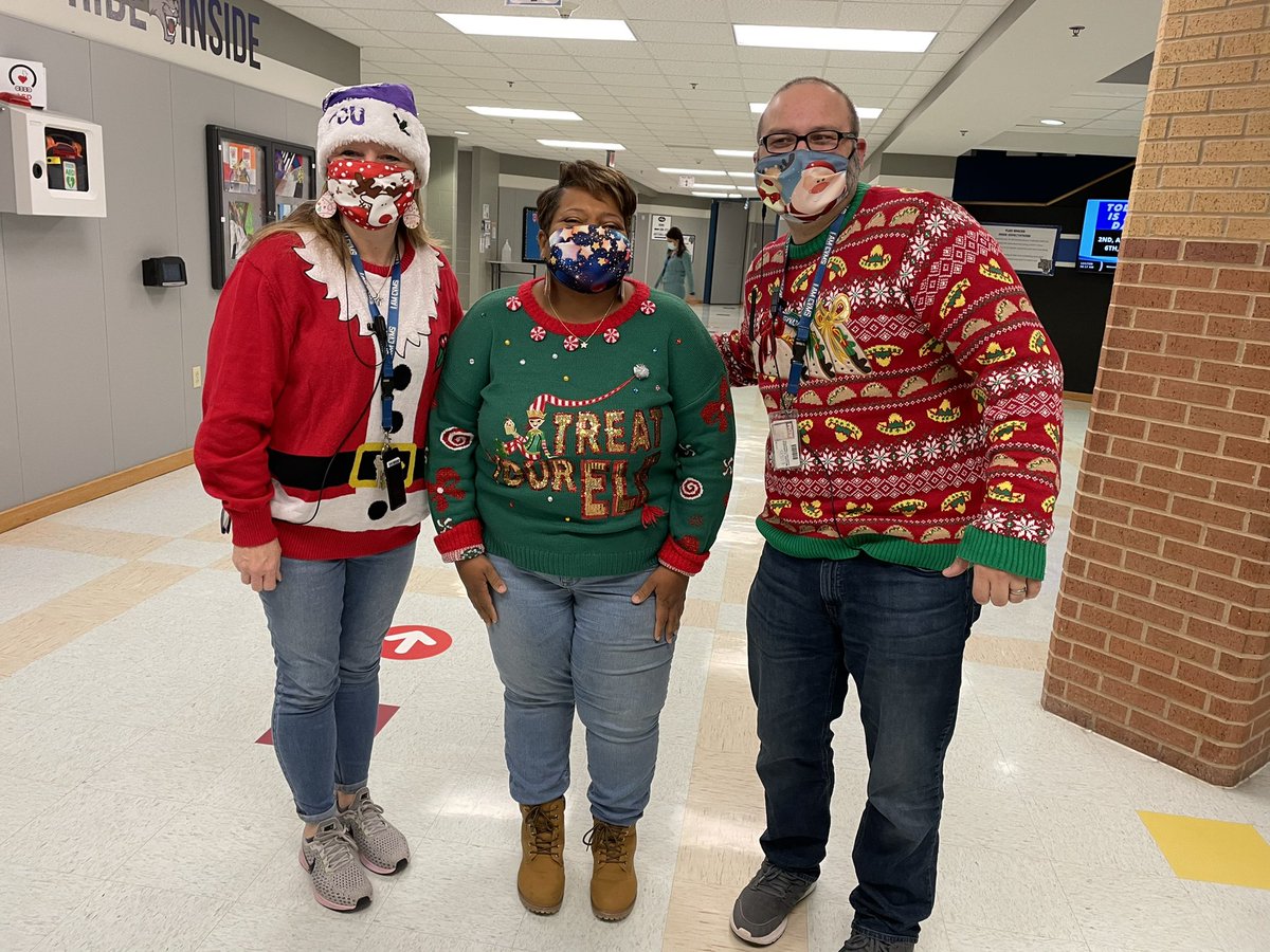 WebbSteffanie's tweet photo. It’s ugly sweater day @CreekValleyMS !  #IAmCVMS #prideinside https://t.co/WFjmTxACWG