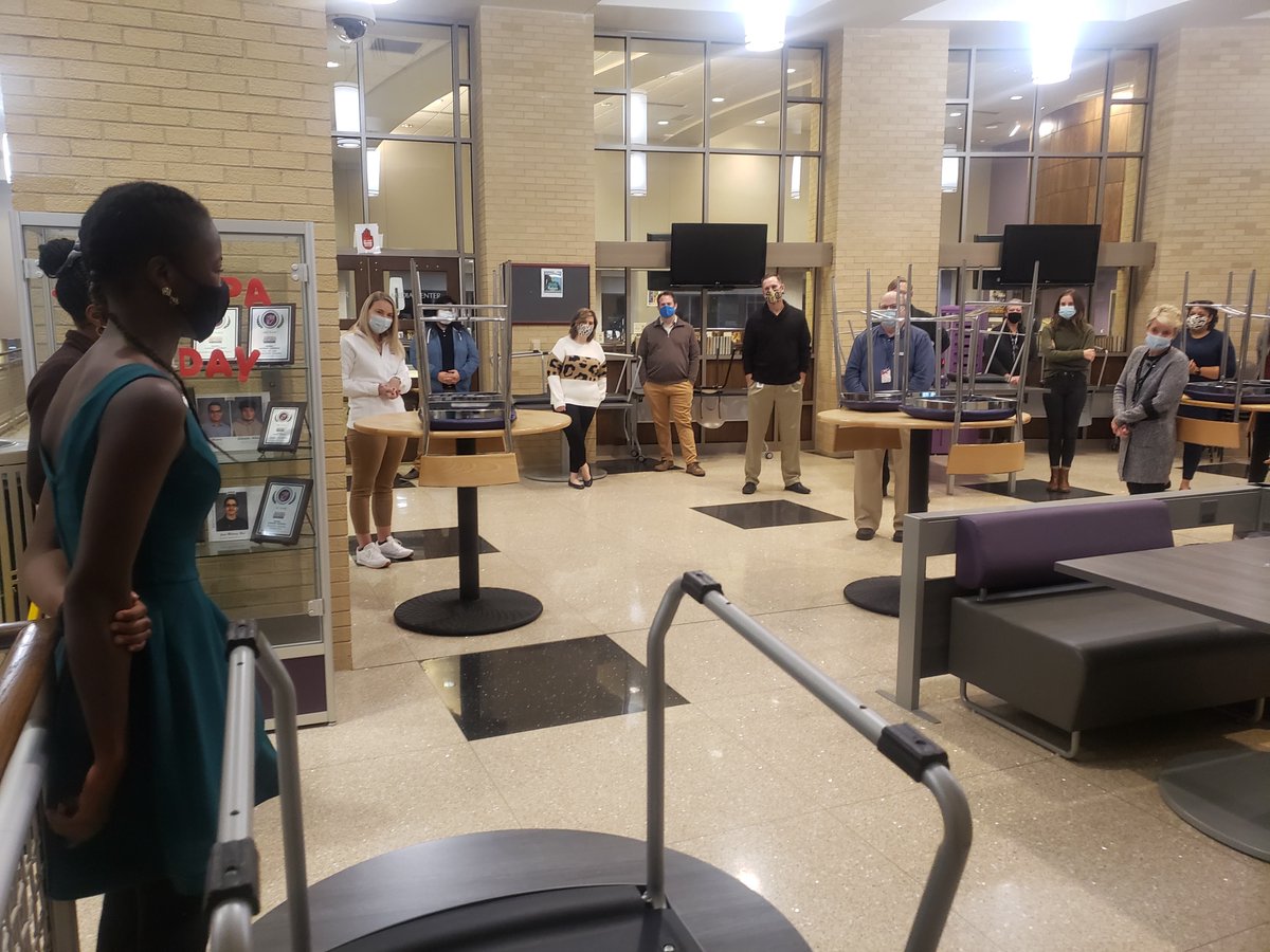 BDUtv_News's tweet photo. BDU Staff members were able to surprise senior Maryam Olaletan this past week with a celebration of her QuestBridge Scholarship! We had a unique opportunity to have all staff attend her photo session and surprise her with applause and congratulations. https://t.co/4FEsPBopUm