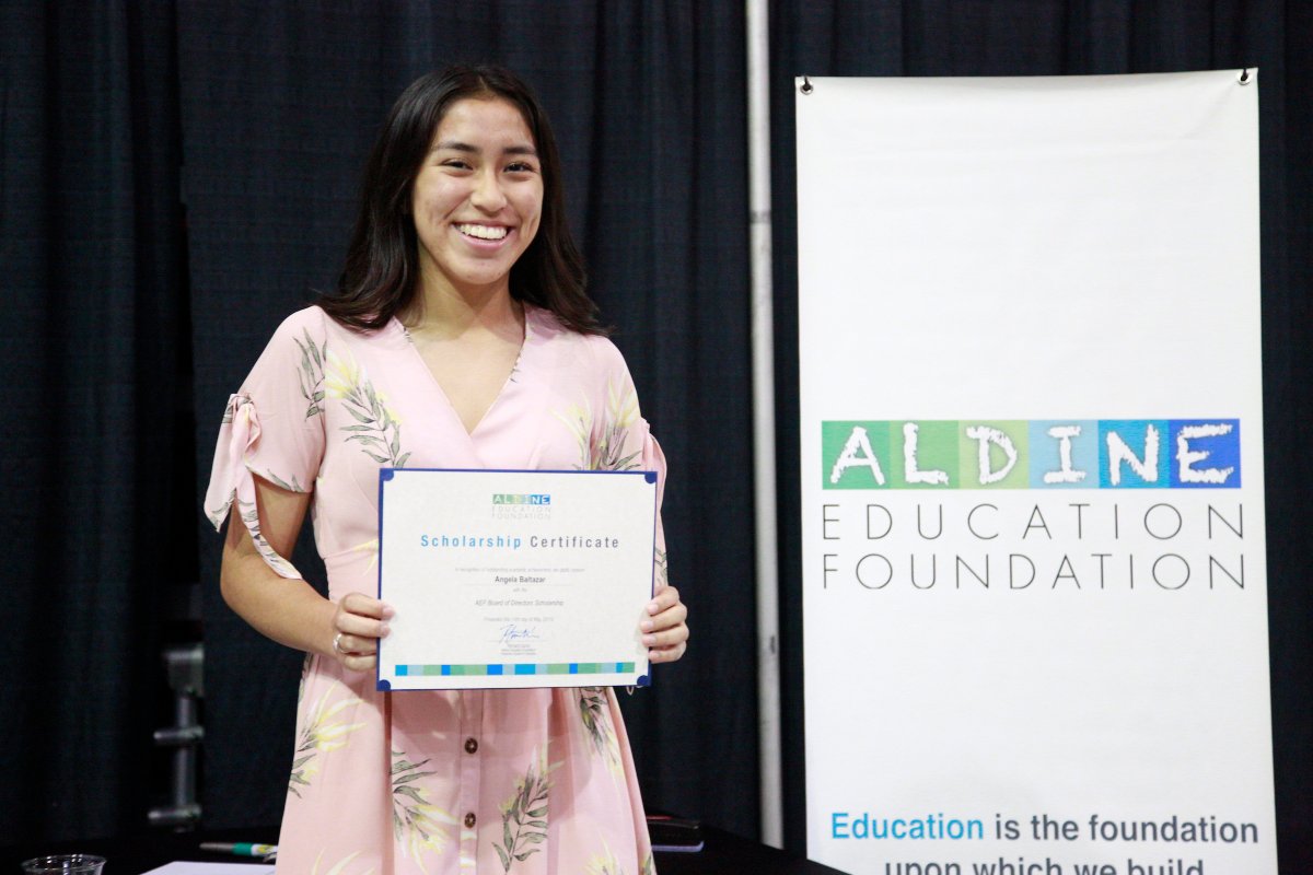 Aldine Education Foundation (@aldineedfnd) on Twitter photo <a href="/AldineEdFnd/">Aldine Education Foundation</a> and <a href="/FoundationLSC/">LSC Foundation</a> for AISD scholarship applications are OFFICIALLY OPEN. More than $500,000 awarded only to our <a href="/AldineISD/">Aldine ISD</a> high school seniors students. Contact your counselor <a href="/Scholars_AISD/">Aldine ISD Scholarships</a> or DM us for further details.
bit.ly/2JhCper <a href="/AldineEdFnd/">Aldine Education Foundation</a> and <a href="/FoundationLSC/">LSC Foundation</a> for AISD scholarship applications are OFFICIALLY OPEN. More than $500,000 awarded only to our <a href="/AldineISD/">Aldine ISD</a> high school seniors students. Contact your counselor <a href="/Scholars_AISD/">Aldine ISD Scholarships</a> or DM us for further details.
bit.ly/2JhCper