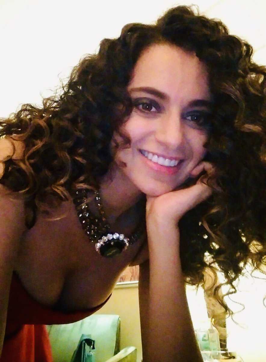 KangnaRanaut___'s tweet image. I have been honest about the film industry so most of them are against me, I opposed reservations most Hindus hate me, during Manikarnika’s release I fought with Karni Sena so Rajputs threatened me as well, I oppose Islamists many Muslims hate me, I fought with Khalistanis... 1/2