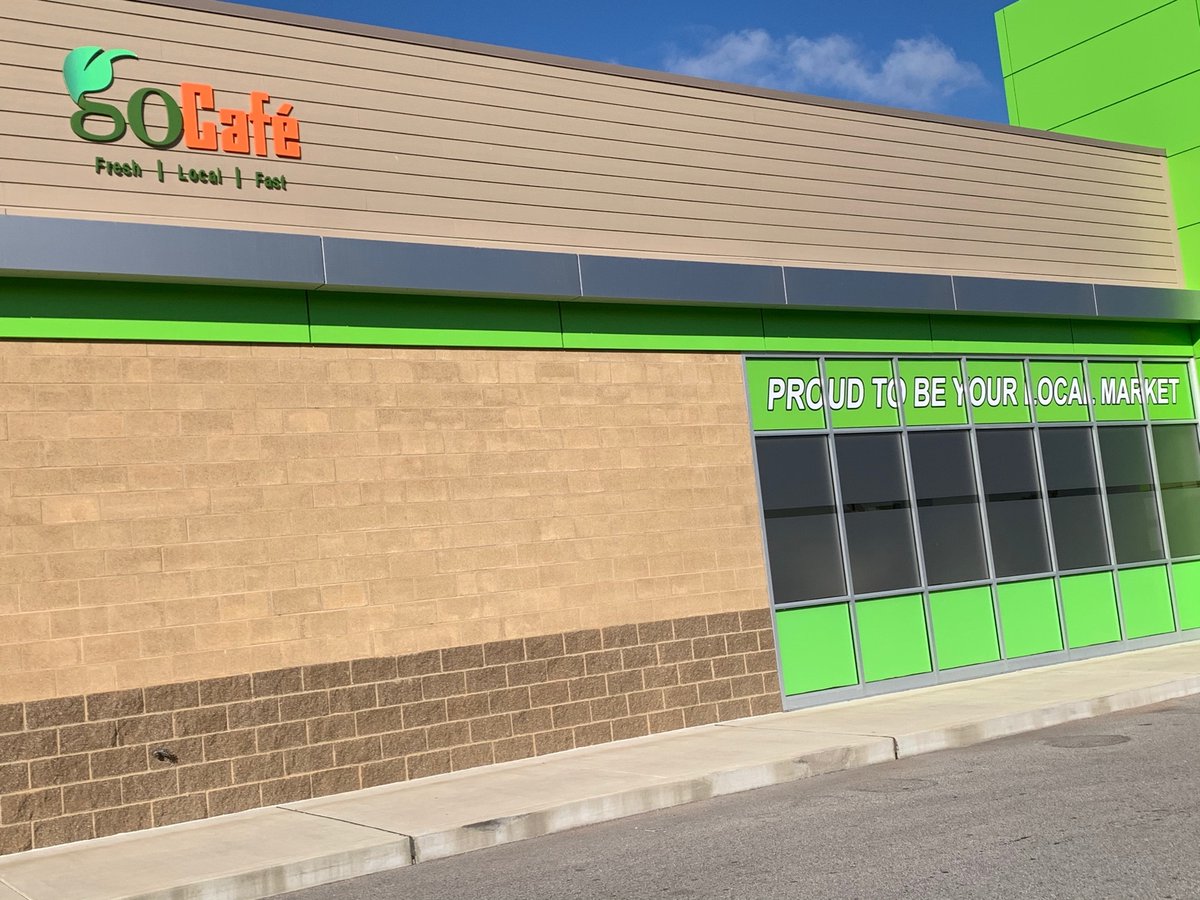 GreenLeafstl's tweet photo. We're so proud to be your local market! Come visit us, we love to provide your grocery and everyday needs 🛒💚 https://t.co/xnKyEs81oM
