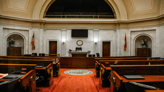 NCSLorg's tweet photo. Legislative chambers in at least 36 states, the U.S. Virgin Islands, Guam &amp; Puerto Rico have introduced bills or resolutions related to legislative operations. https://t.co/UjswsioTUG | #NCSL https://t.co/Y1loO6zFHB