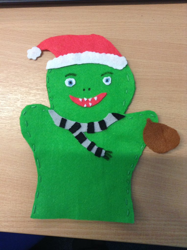 latimerprimary's tweet image. The big reveal - well done #ClassBL for some amazing hand puppets!