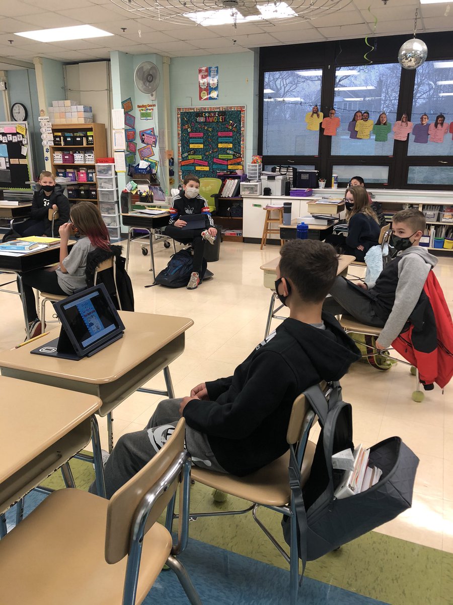 Kelly DeMarco tweet media