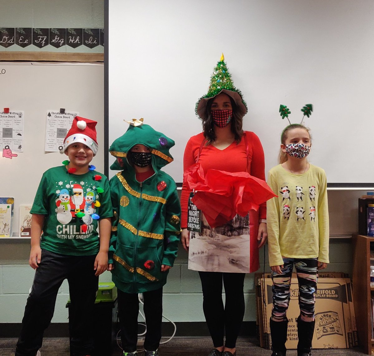 Christmas tree day!! <a href="/4thgrade_pfe/">4thgrade_PFE</a>  <a href="/HumbleISD_PFE/">Pine Forest Elem</a>  #pfewhoville