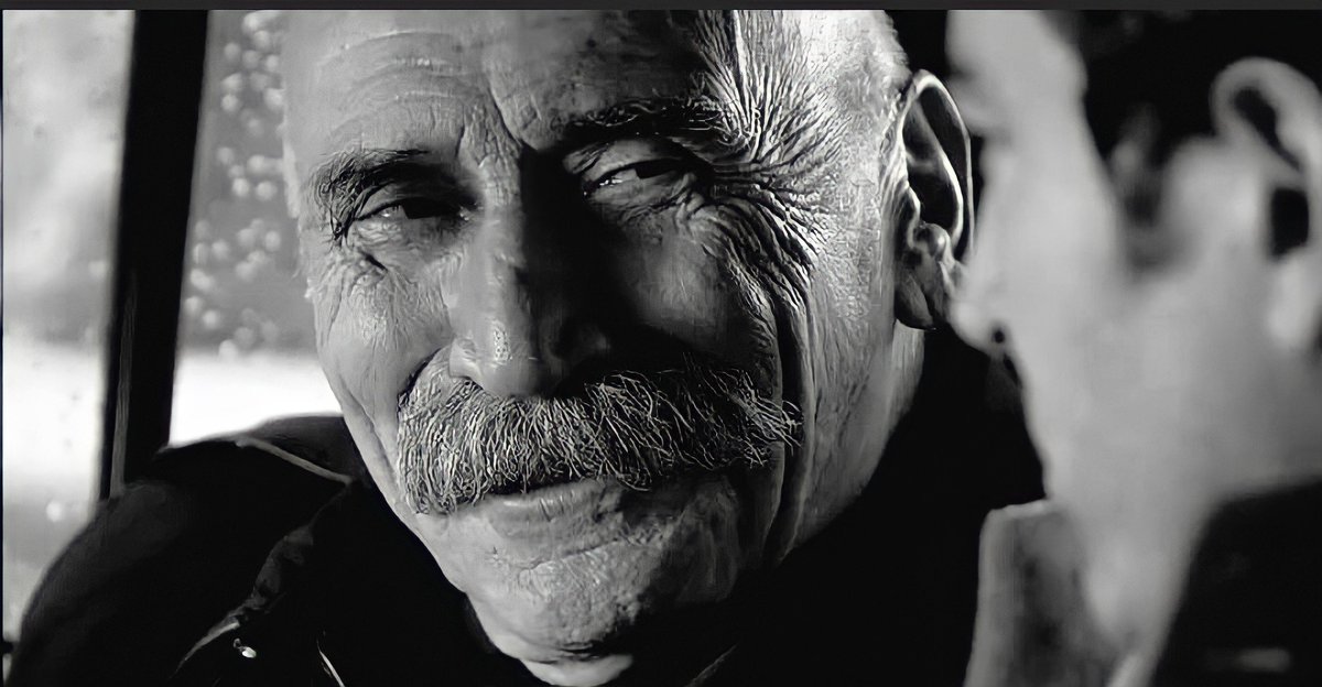 Kaderdir diyorum, olmadı diyorum ama kimseylede olmadı sen gibi...🥀
#ramizkaraeski