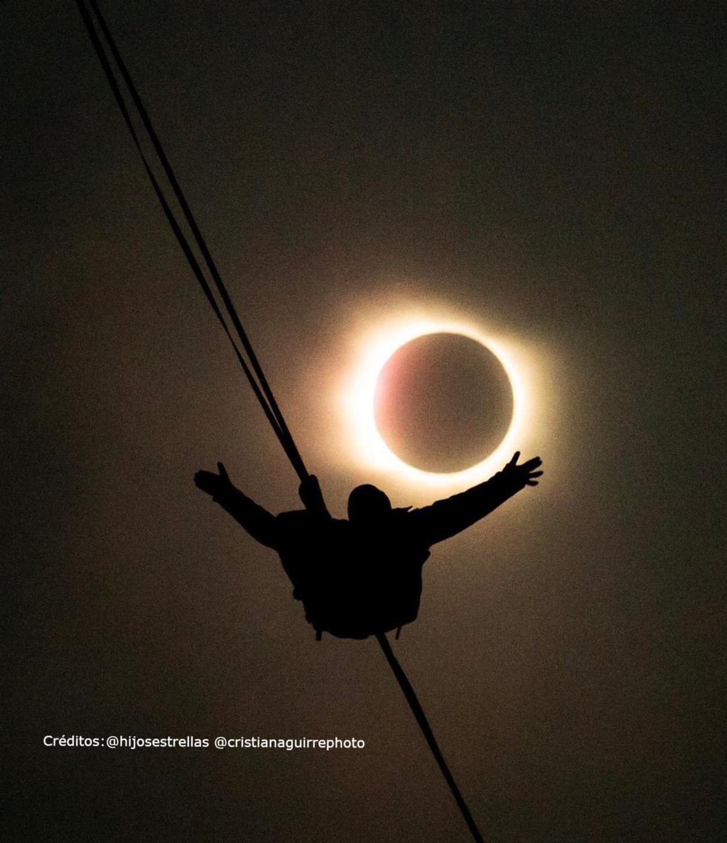 HOY 16 HRS 🚨 El socio Achipec <a href="/GonzaloArgando/">Gonzalo Argandoña</a> será parte del primer Instagram Live realizado por <a href="/CNTVChile/">CNTVChile</a>, donde estará conversando sobre la realización de Hijos de las Estrellas <a href="/HijosEstrellas/">Hijos de las Estrellas</a> , serie documental que profundiza en los misterios del universo.