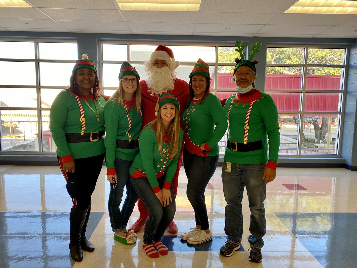 Sophia Gonzalez (@gonzalsophia09) on Twitter photo Santa and his Elves visiting <a href="/NISD_Rayburn/">NISDRayburn</a> #6thgradeELA #holidayfun <a href="/katyrittimann/">Katy</a> <a href="/PrewittCampbell/">Abigail Prewitt-Campbellāļø</a> Santa and his Elves visiting <a href="/NISD_Rayburn/">NISDRayburn</a> #6thgradeELA #holidayfun <a href="/katyrittimann/">Katy</a> <a href="/PrewittCampbell/">Abigail Prewitt-Campbellāļø</a>
