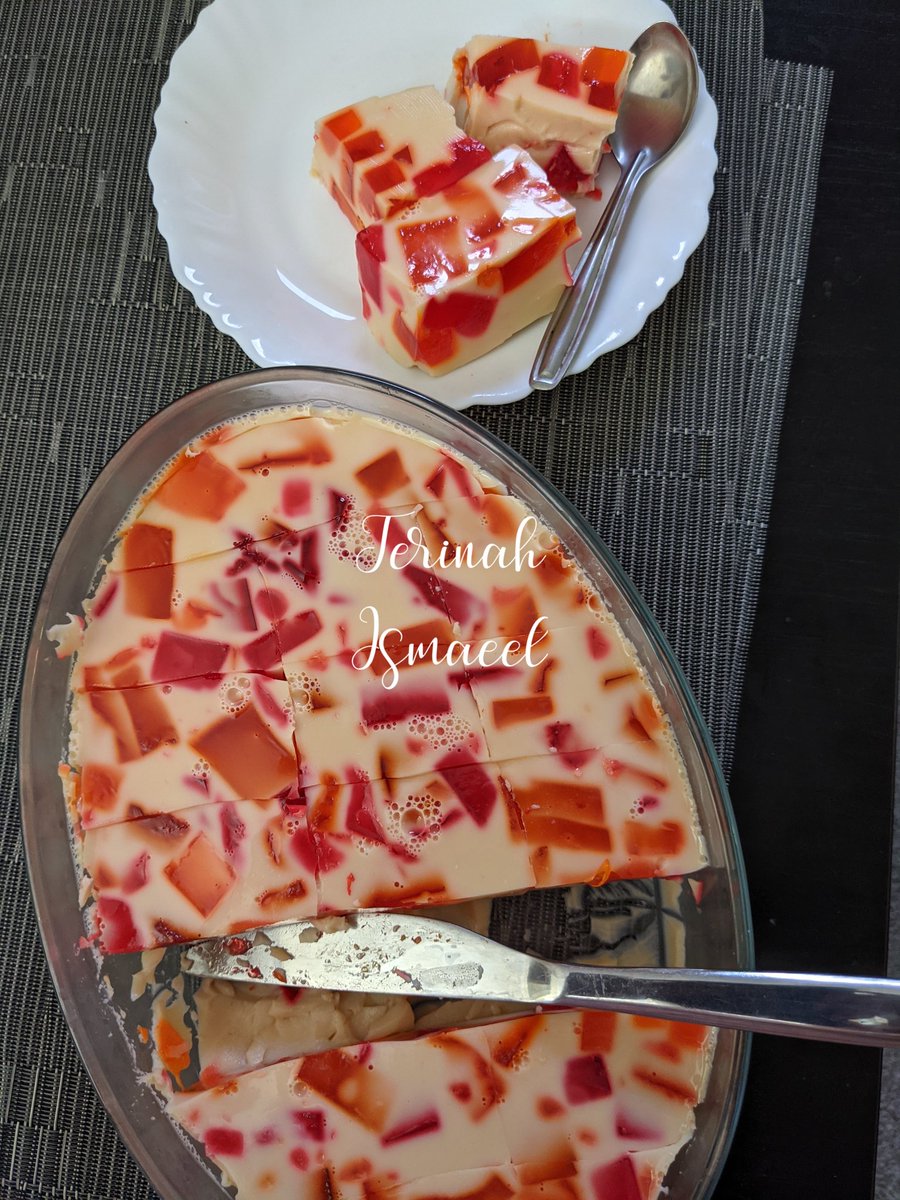 TennaTerinah2's tweet photo. "You were a jumble of broken bits of glass the sun caught and stained my soul with your colours"....John Geddes.
But this is Broken glass jello pudding.
#brokenglass #colours #soul #madewith❤️
#brokenbutbeautiful #jellopudding https://t.co/O1WhGEiL3U