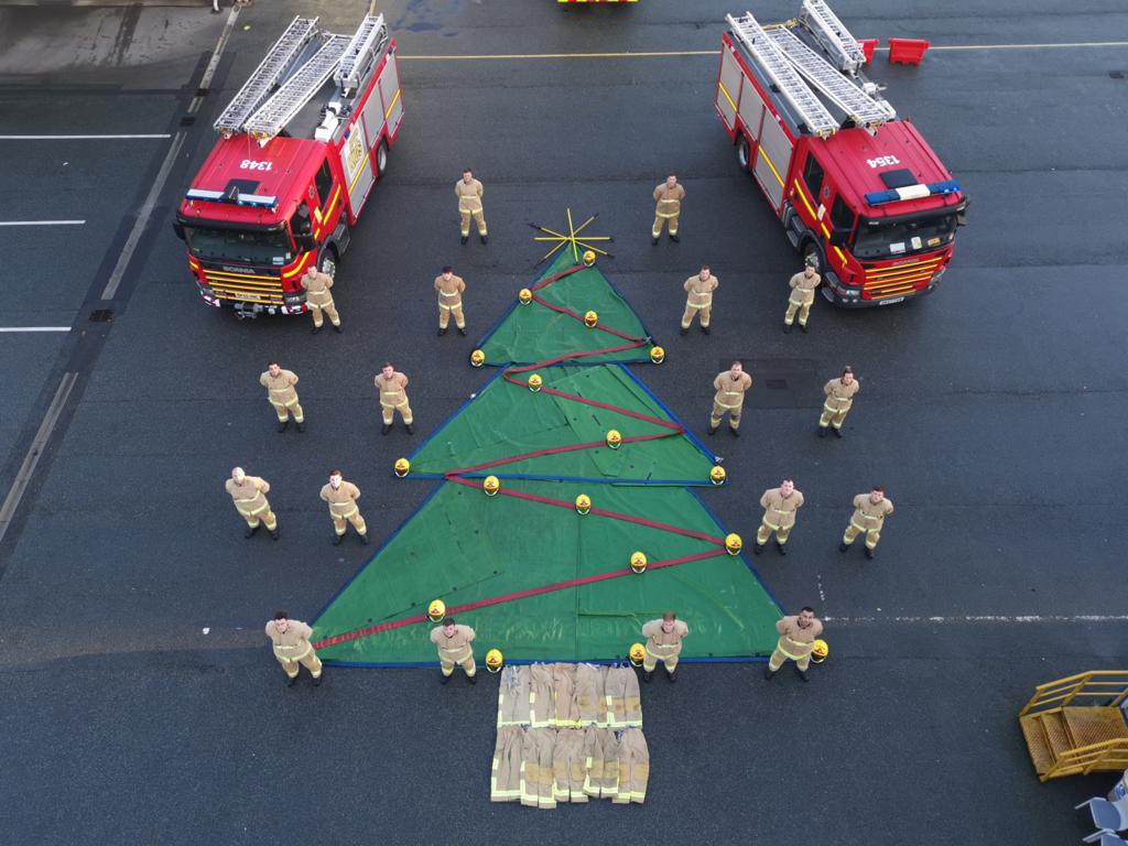 MerseyFire's tweet photo. Congratulations to course 03/20 who passed out today after 15 weeks of intensive training. 

We look forward to seeing you out on station keeping the people of Merseyside safe. https://t.co/OiBTNiy3wP