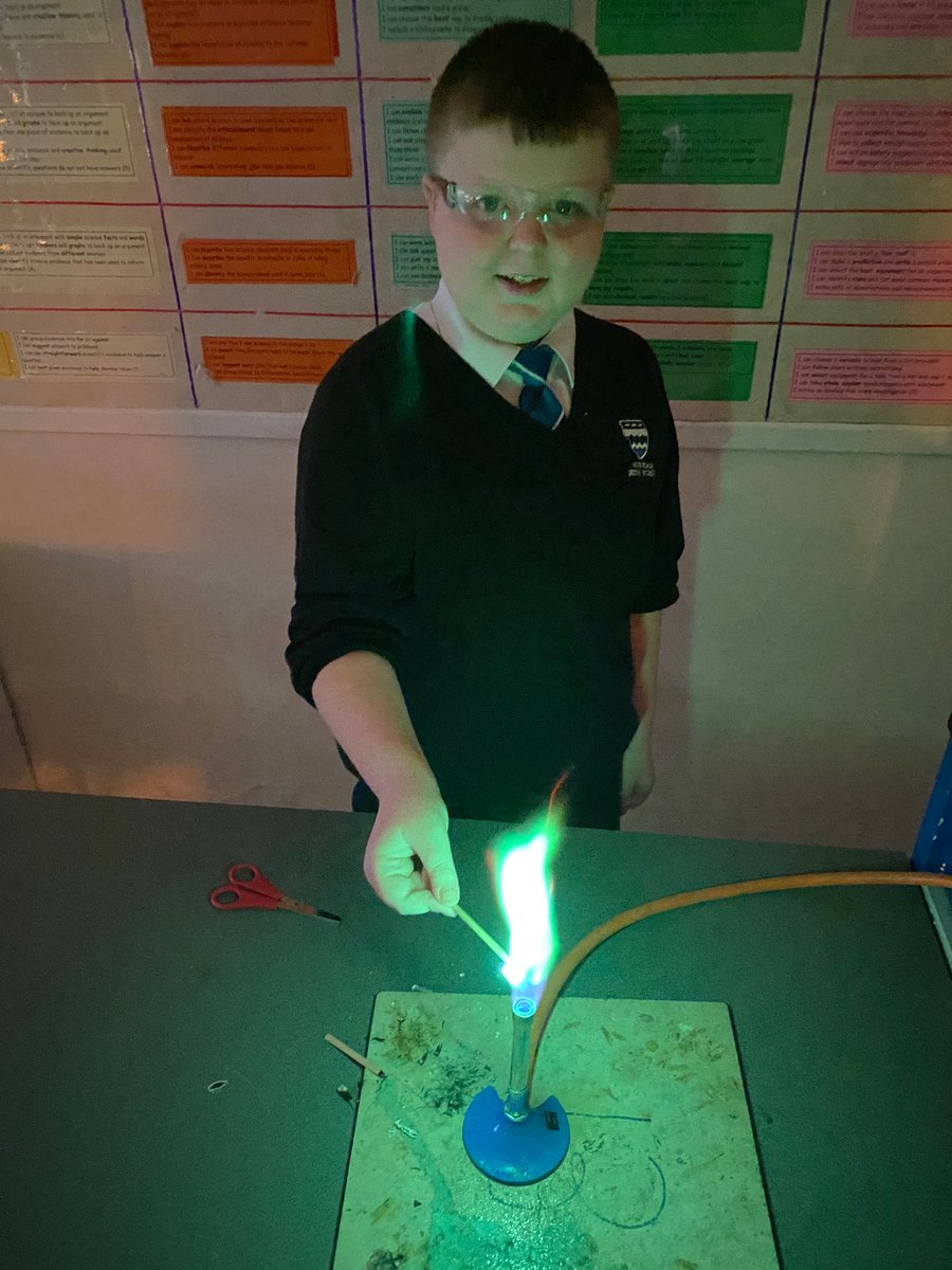 NorhamScience's tweet image. Christmas lights science style @norhamhigh