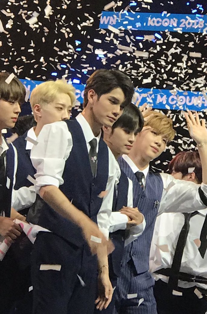 this is how ong seongwu looks in real life: a very necessary thread