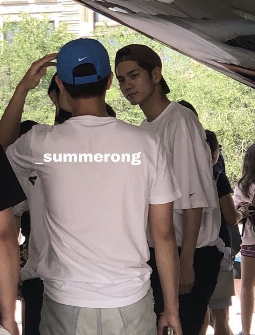 this is how ong seongwu looks in real life: a very necessary thread