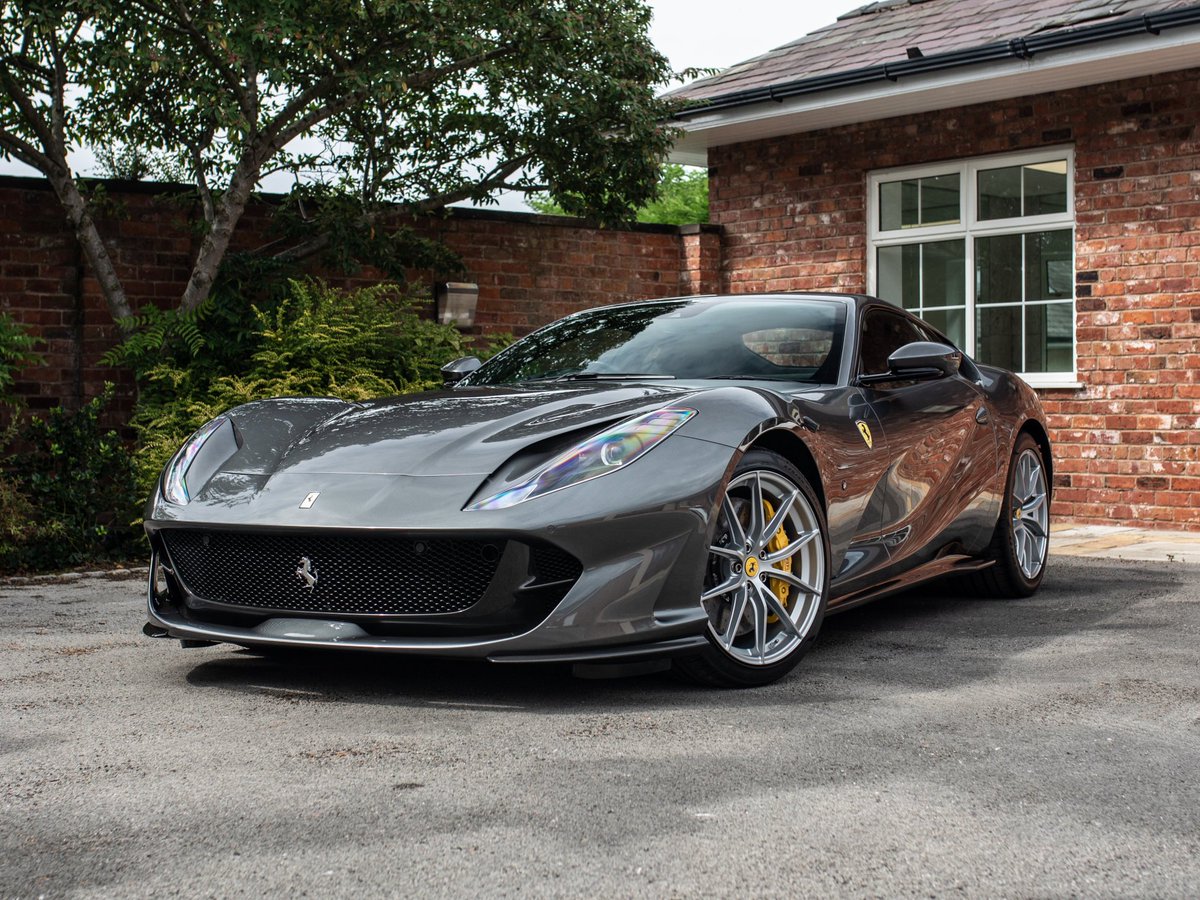 Ferrari 812 Superfast