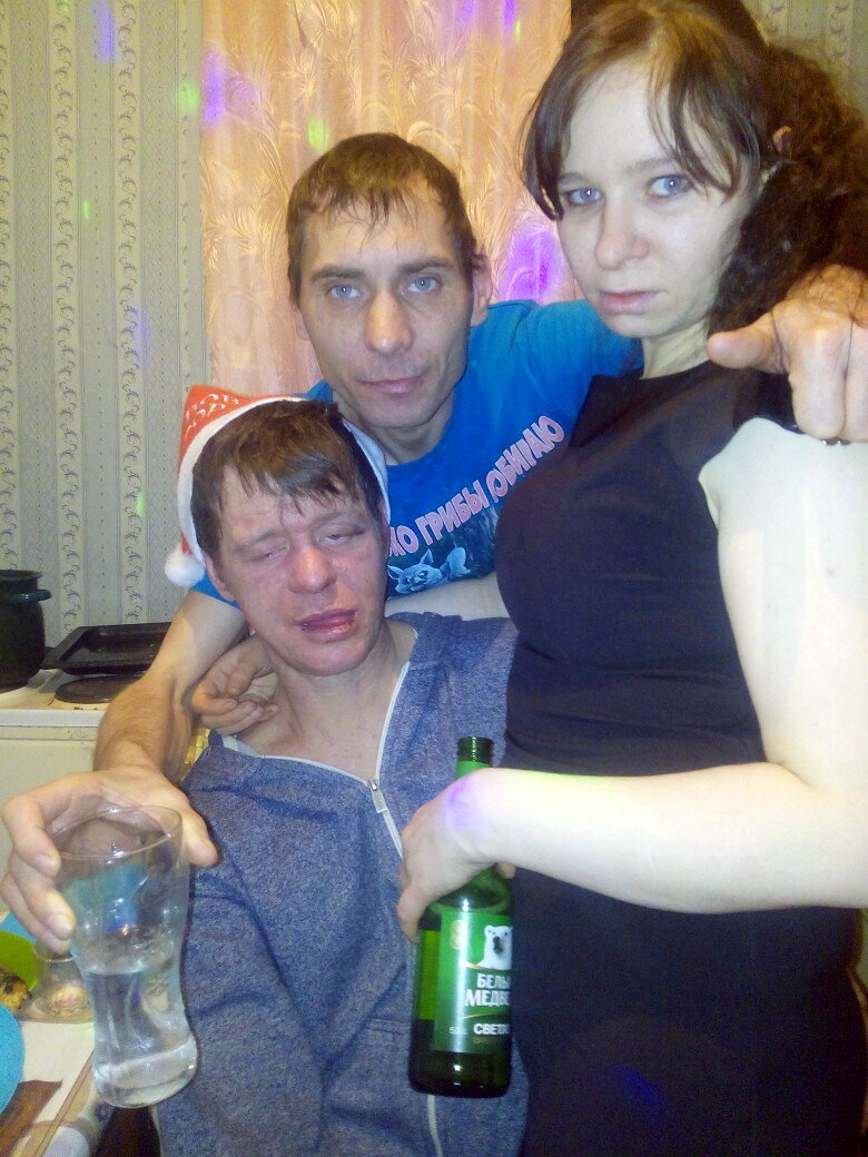 Bryan McDonald and Max Keiser meet with editor-in-chief Margarita Simonyan at  @RT_com Christmas party