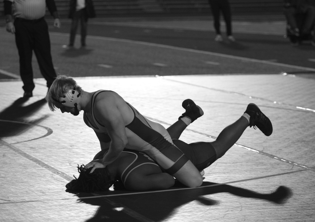 BCCHS_Eagles's tweet photo. #FlyerThursday is back!
The historical outdoor venue received a lot of deserved attention. Somewhat overlooked was the performance of BC wrestlers who beat rival Northwest 43-33. Photos by Flyer photographers Annia Blasi, Bridget Doerneman, Noah Ferguson. @bcchs_flyer #EaglesICT https://t.co/EoGkSAcmlj