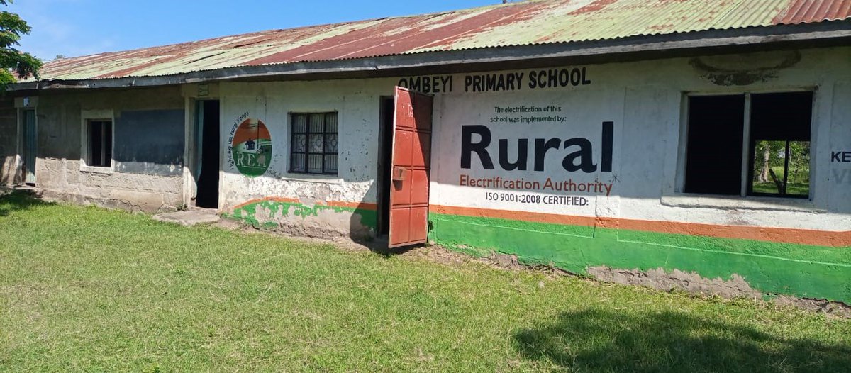 This Christmas we are going to bring water to 12 schools, like Ombeyi Primary pictured here, by fundraising for new and rehabilitated wells. 

Change lives this Christmas, donate today: wellboring.org/donate

#Kenya #Charity #Water #Xmas