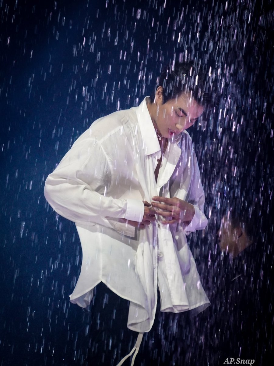 ApSnap10X's tweet photo. [201106]​ เวของคนแซ่บบ😆
#GulfKanawut 
#BeGULFWonderfulEmojis https://t.co/1ok8iSpo3n