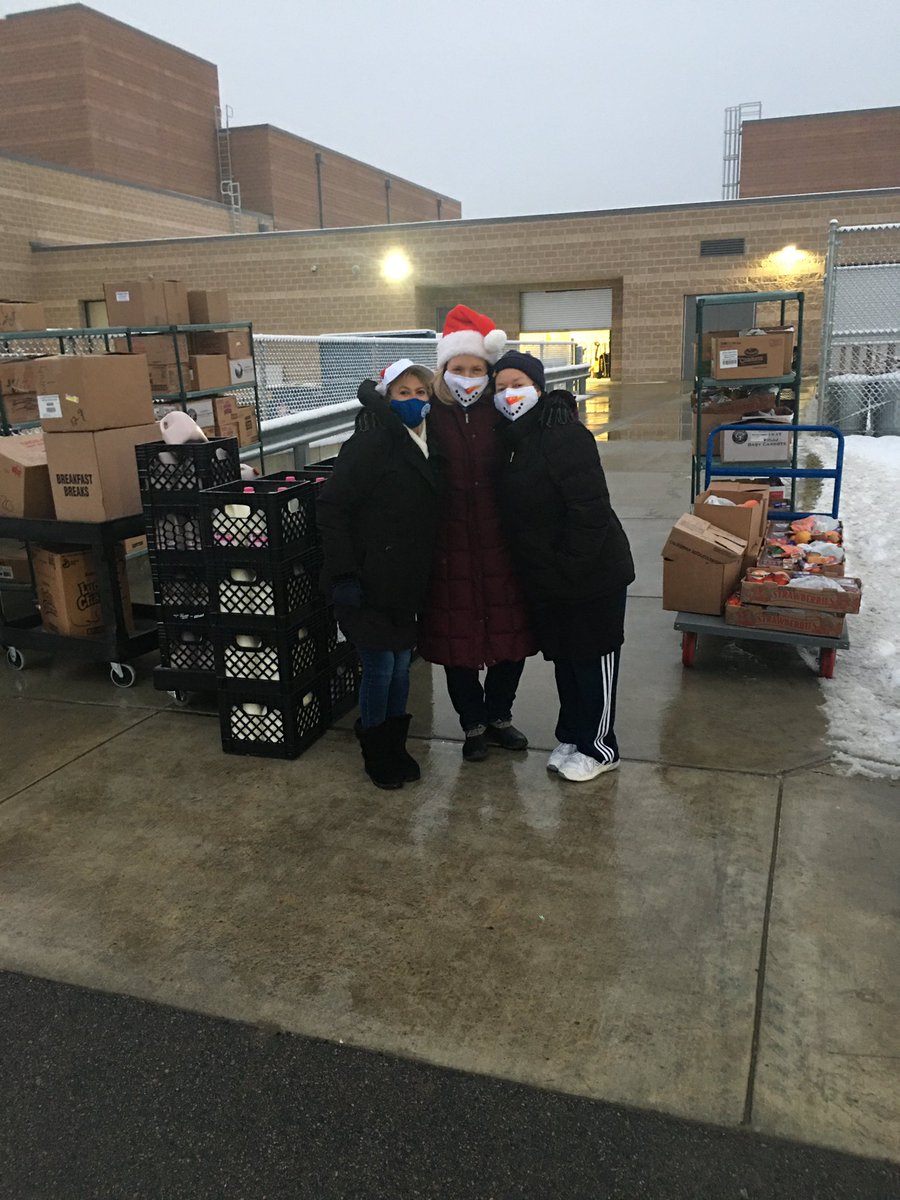 OLSDFood's tweet photo. Winter Break Meal pick up is happening all across the district today! If you ordered please remember to pick up! https://t.co/V2H1FzOUvm