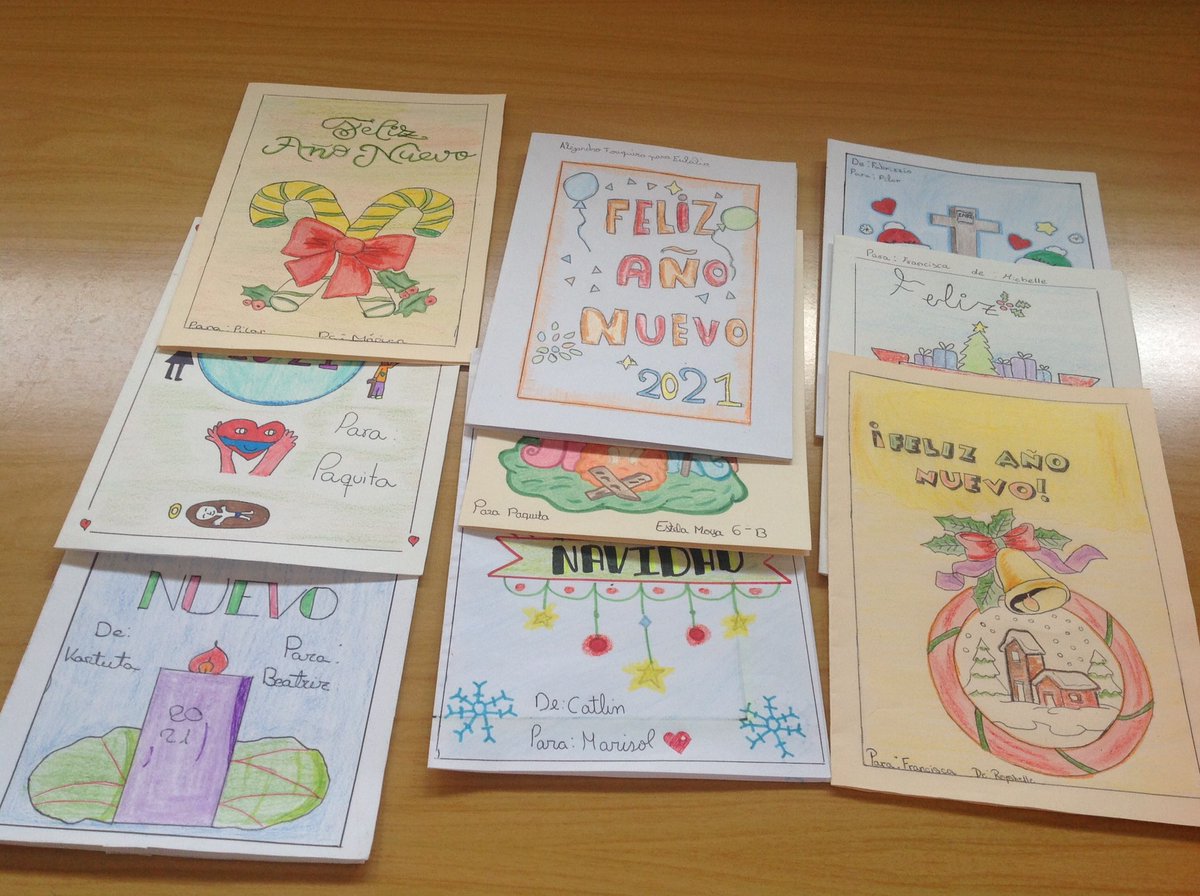 divpasmad's tweet photo. Los alumnos de 6º Primaria, en #clasedereli, hemos hecho tarjetas para felicitar la #Navidad y #AñoNuevo a los ancianos de una residencia. Se alegrarán. #somosfranciscanas #cuentocontigo https://t.co/t78xTIydOa