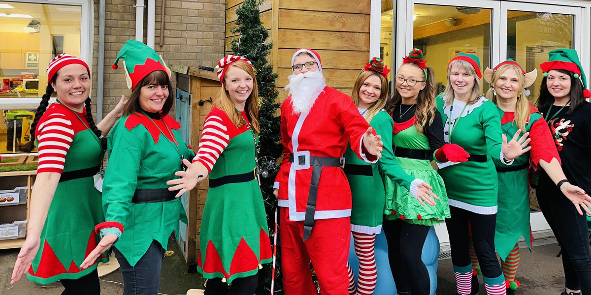 EyfsSsas's tweet photo. What a term it’s been! The children have all settled amazingly well and done brilliantly in the face of a different school experience. Thank you all so much for your ongoing support. We hope you have a happy and healthy Christmas 🎄 stay safe x love the Early Years Team x https://t.co/4JbJg4kVL4