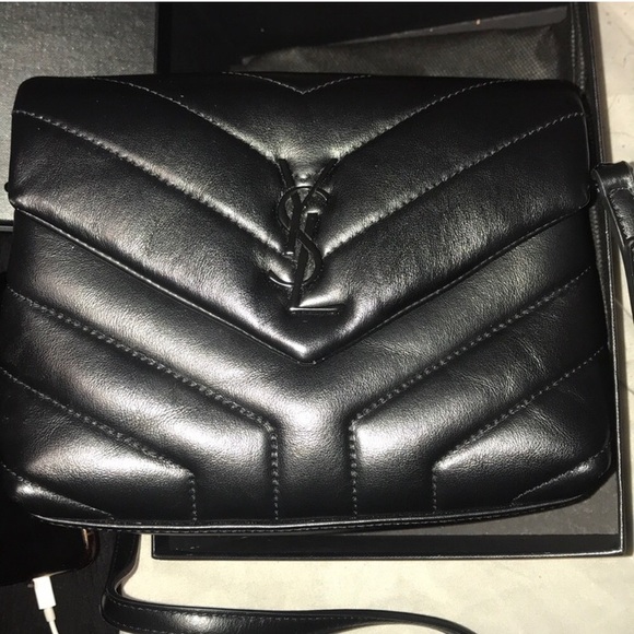 So good I had to share! Check out all the items I'm loving on <a href="/Poshmarkapp/">Poshmark</a> #poshmark #fashion #style #shopmycloset #yvessaintlaurent #gucci: posh.mk/6UgFeX6Aicb