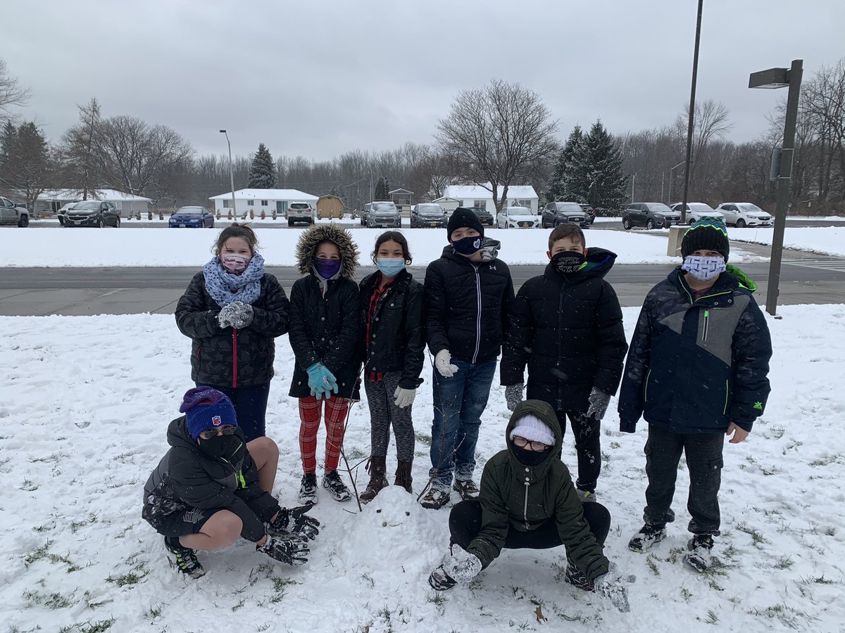 RangersMissC's tweet photo. Well it started out as a snowman but turned into a “melted reindeer” but we still had a blast on this snowy Thursday! And he’s smiling right outside our window ☺️ https://t.co/MCMPzocY0b