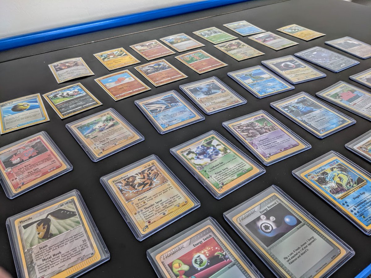 GoopyKnoopy's tweet photo. 🎄🎄CHRISTMAS POKEMON CARD GIVEAWAY! 🎄🎄

I'll be giving away 35+ of my Pokemon cards, mostly older ones, to celebrate the renaissance of Pokemon cards and to end 2020 with a bang!

To enter:
- ♥️ &amp; 🔃 this post
- Follow me
- Live in NA

Winner will be drawn on Christmas!! https://t.co/u0hbm1FMwk