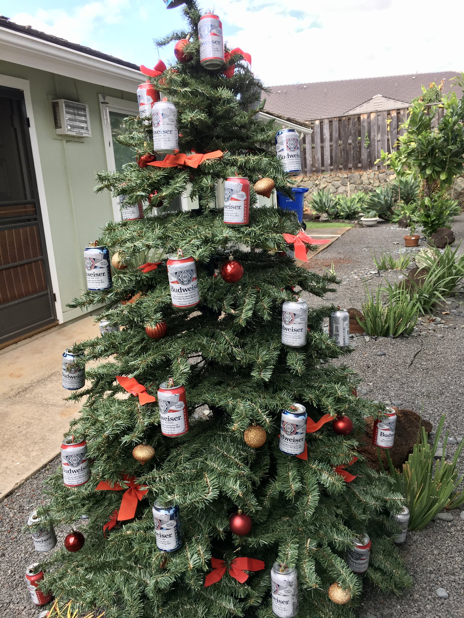 Budweiser on Twitter: "@KahoAkau That\