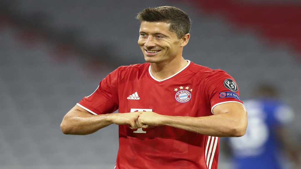 Robert Lewandowski wins FIFA award as best men's player