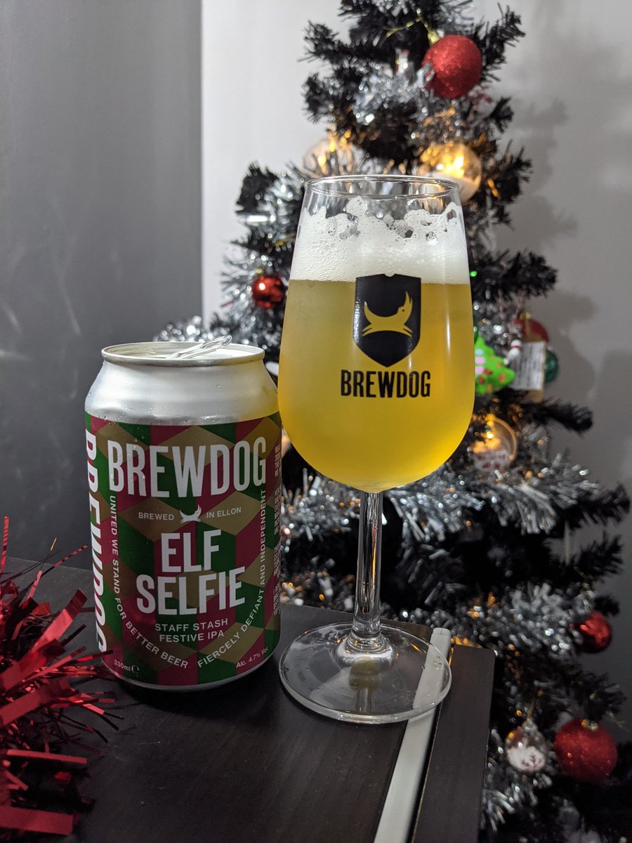 corsie's tweet photo. Cheers @BrewDogDave very much appreciated delivery! What a year, proud to be part of such an amazing team!!! @brewdog #ElfSelfie #BrewDog https://t.co/nquz2tQoHz