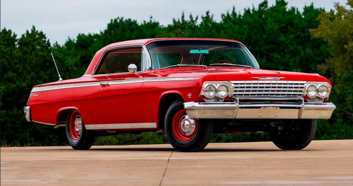 HemiHells's tweet photo. 1962 Chevrolet Impala SS Sport Coupe 🇺🇸 #TheFirstMuscleCar 
409 cui 409 hp V8 https://t.co/PZdLj3K6nx