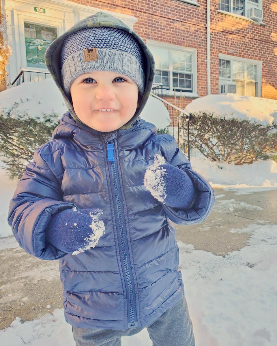 MrsDAriano's tweet photo. Snow much fun! ❄️☃️🛷 https://t.co/M00cqtT5w5