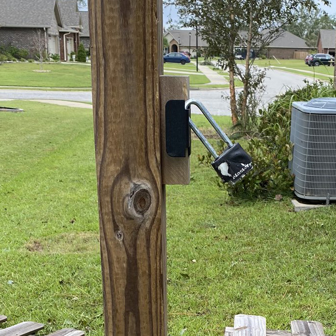MasterLockUS's tweet photo. Customer Story:
"The Master Lock Padlock definitely stood up to Hurricane Sally. Your lock sustained Hurricane Sally in Gulf Shores. Our fence, not so much. Thank you!"
- Susan
Learn more about our Magnum Padlock: https://t.co/bIoyDs7LRh
#MasterLock #MasterLockCustomerStory https://t.co/Te3crvnmIL