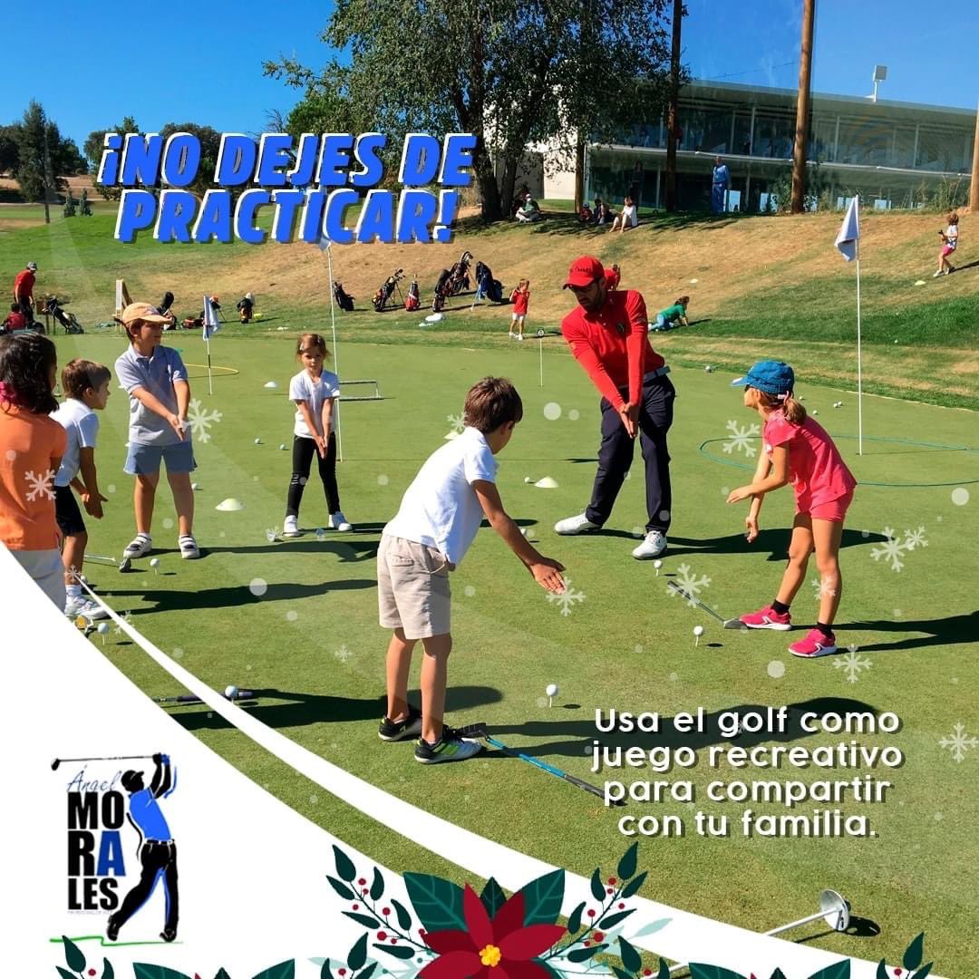 twitt_Golf's tweet photo. Mientras prácticas, podrás reforzar lazos y disfrutar de seguir jugando. ⛳👥
#ÁngelMorales | #Golfista | #Deporte https://t.co/B6LpS7wvWh