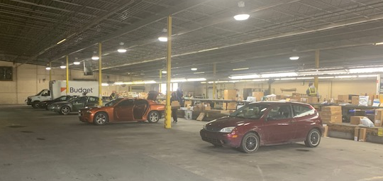 UPSColumbiaSC's tweet photo. Brad Hanser and the Lumberton, NC 2834 team displaying an important message "Protect yourself and others, WEAR A MASK". #UPS, #SafetyFirst #Peak2020 https://t.co/YckgsCZcYi