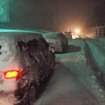 もし大雪の中、電気自動車で立ち往生したら凍死してしまうだろう・・・