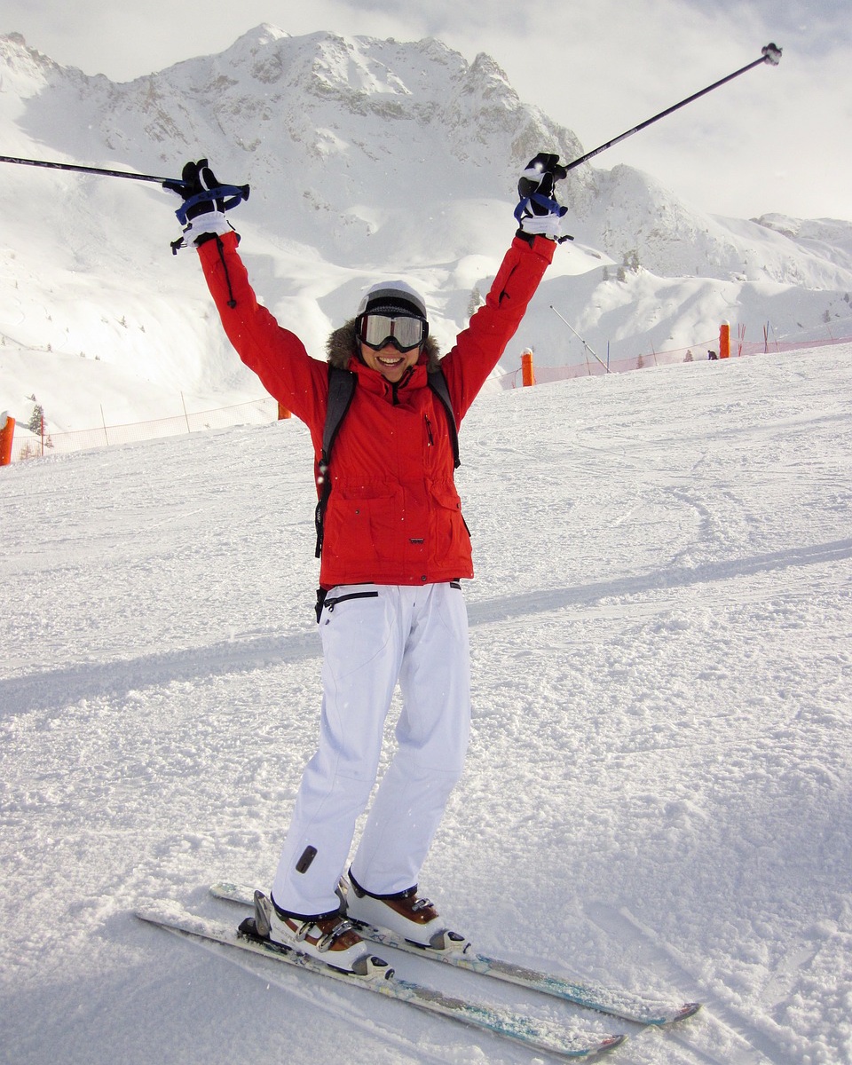 Onegumenergy's tweet photo. En vrai, pas besoin de remontées mécaniques pour skier ⛷️
.
Faut juste se dire qu'on fera qu'une seule descente 😅
.
Et s'il faut vraiment remonter, y a toujours les OneGum ⚡
.
.
.
#ViveLaPoudreuse #DesertBlanc #OneGum #OneMint #EnergyGum #SmartGum https://t.co/Kh0RvYTyP2