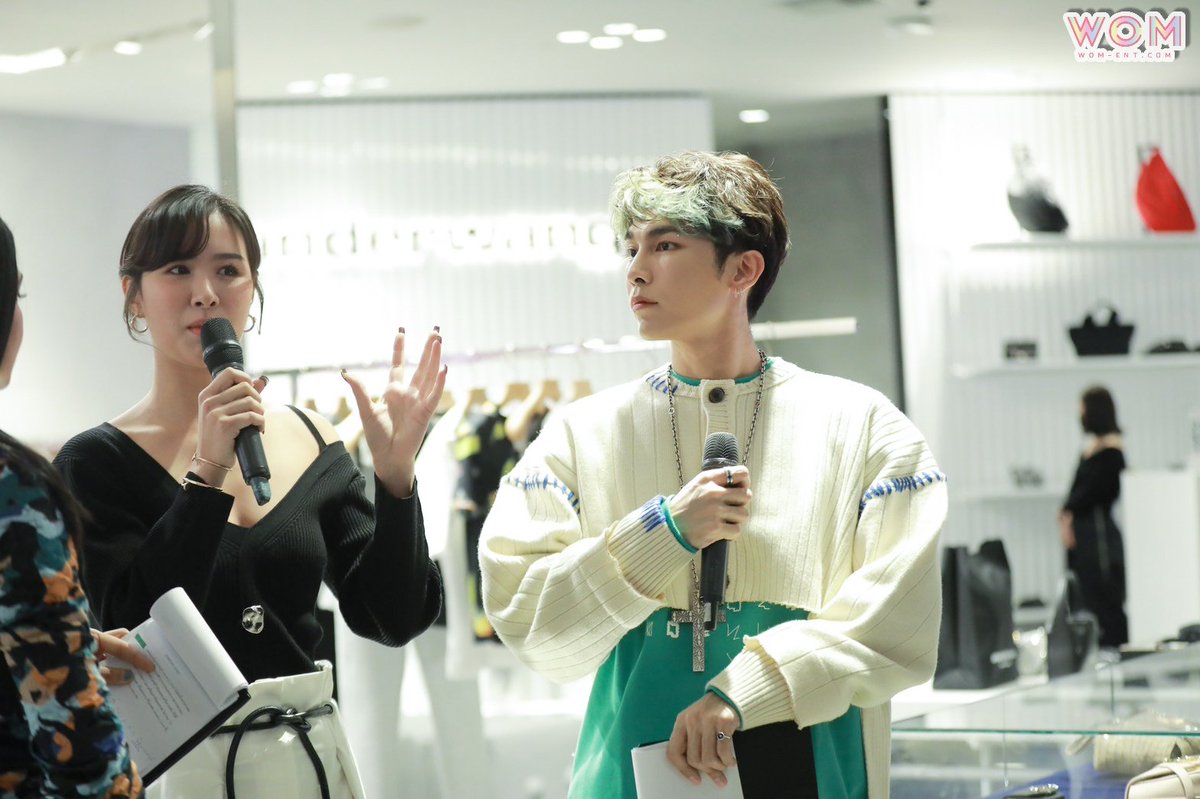 WOMENTERTAIN's tweet photo. หนุ่ม “มิว-ศุภศิษฏ์” ร่วมงาน “SIAMDISCOVERY THE EXPLORATORIUM” ห้างสรรพสินค้า Siam Discovery เปิดโซนใหม่พื้นที่สำหรับผู้หญิง #HerLab โซนที่จะตอบโจทย์และเข้าใจผู้หญิงในทุกสไตล์ความเป็นคุ

#SIAMDISCOVERYxMEW 
#สยามดิสคัฟเวอรี่xมิว
#MewSuppasit https://t.co/WDwKS2k1qG