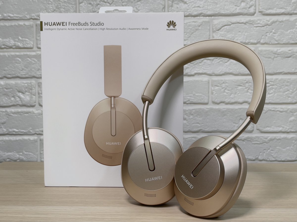 🎁 سحب على سماعة الرأس هواوي FreeBuds Studio بتقنية العزل 😍

• رتويت للتغريدة 🔂
• تابع حسابي <a href="/osamahesam1/">أسامة عصام الدين</a> و<a href="/HuaweiMobileKSA/">هواوي السعودية</a> 👍
• منشن صديقًا 👇

_
متوفرة للطلب بـ1,199 ريال مع هدية بـ399 | كود خصم 100ريال "AFS100"
bitly.ws/aMjy

مراجعتي لها:
youtu.be/zWHMAiiWPGI