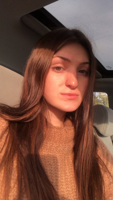 Watch Tori Easton's leaked NSFW photo on TwXstars