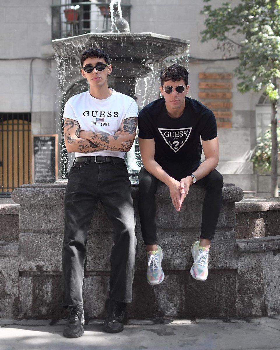GUESS's tweet photo. yin & yang ⚪⚫ shop men's tees: https://t.co/nFj0xGdlYe
#GUESSMen (📸: imdiegogijion) https://t.co/rmk5mPiLr1