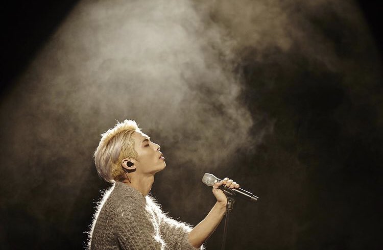 shineewrld2's tweet photo. Thank you for all your hard work. We truly love you and miss you. You did great Jonghyun, you really did. You’ll forever be missed❤️❤️ Remembering our beloved angel- 김종현  1990 ~ 2017💕 #JONGHYUN #Weloveyou 
#AlwaysBeWithYou
#WishYouWereHere https://t.co/pgdlwkIsQS
