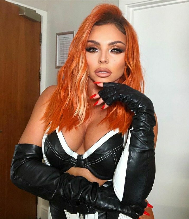 Jadesylee's tweet photo. "Só quero dizer muito obrigado a todos vocês que me mostraram tanto amor e apoio nos últimos dias. Algumas de suas mensagens me deixaram muito emocionado e eu agradeço muito, amo todos vocês. "  - Jesy Nelson ❤

#JesyNelson #mixers #littlemix #JesyWeLoveYou #lm https://t.co/WVUvA01rIM