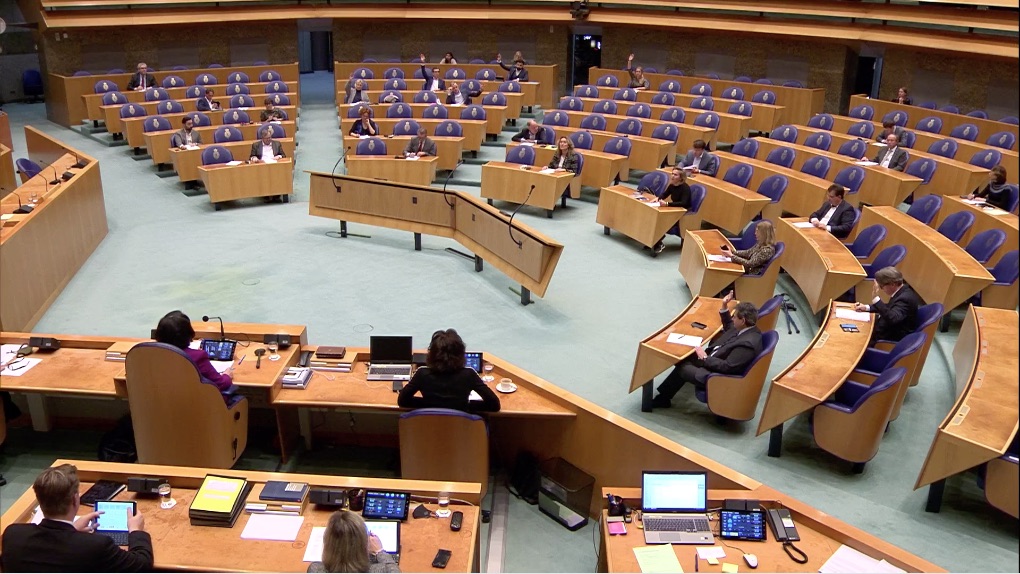 FAON_ArmFed's tweet photo. Today #Dutch Parliament #tweedekamer adopted a motion on immediate humanitarian aid to victims of #NagornoKarabagh for both civilian population in &amp; refugees from #Artsakh to support basic necessities: food, shelter, medical assistance. Thank to @Martijncda  &amp; @JoelVoordewind https://t.co/UHnj7Bdmgq